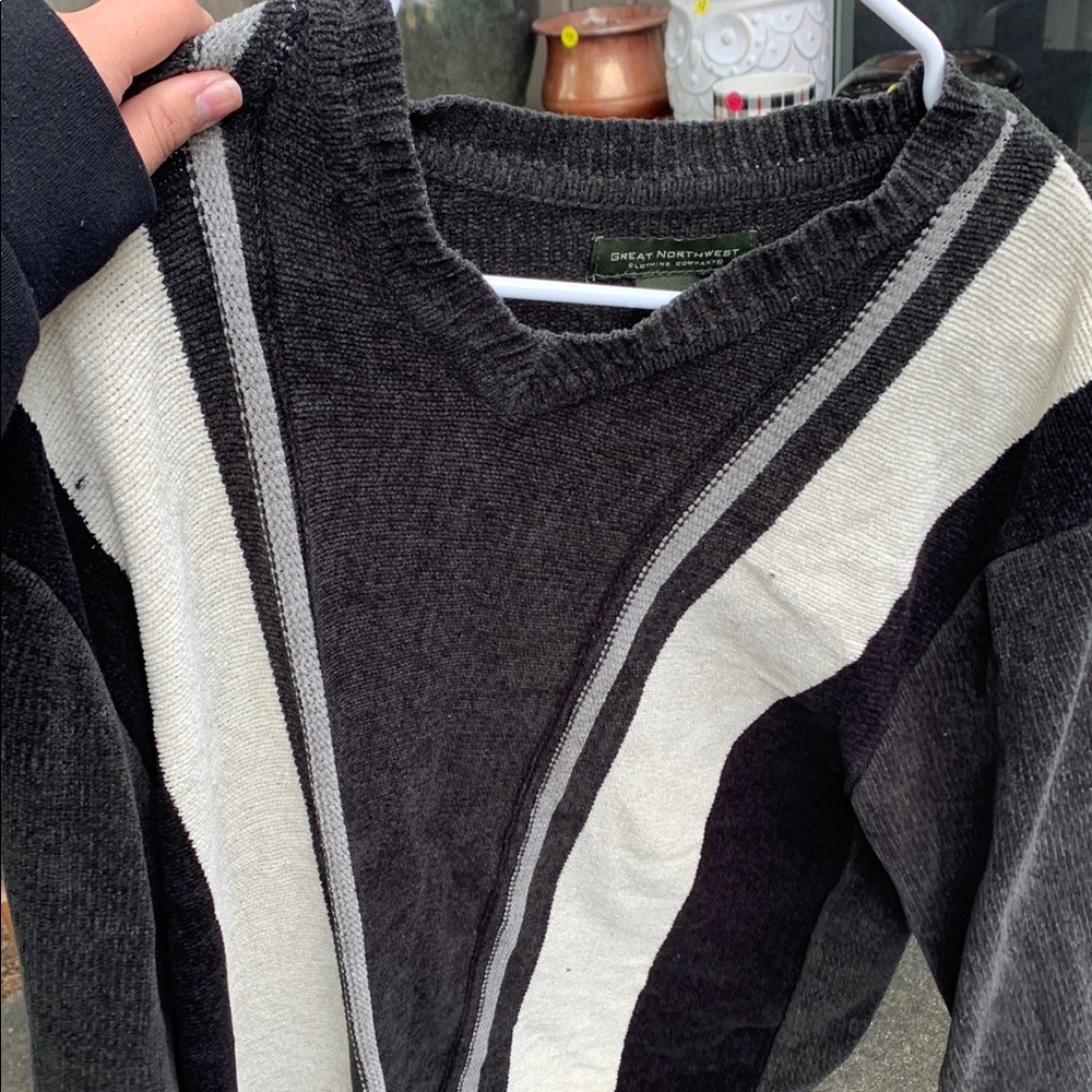 Great Northwest Black and White Sweater